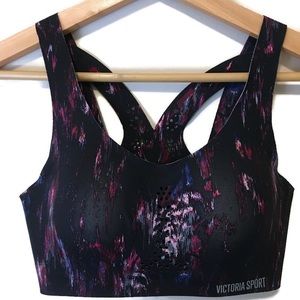 Victoria's Secret Angel Max Sports Bra